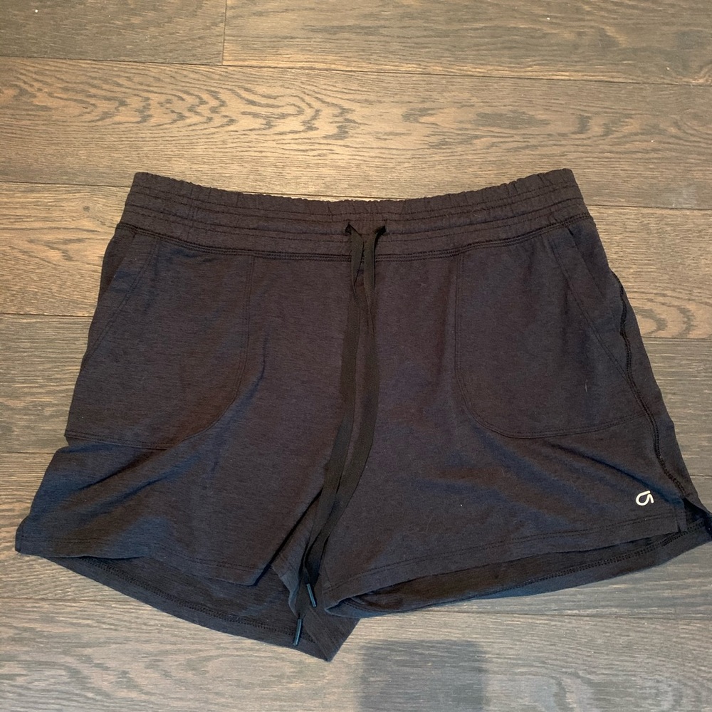 Gap Fit exercise shorts